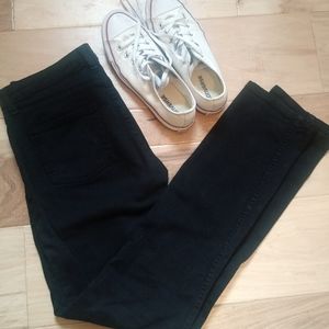 *Last Chance*AA Medium Rise Black Jeans